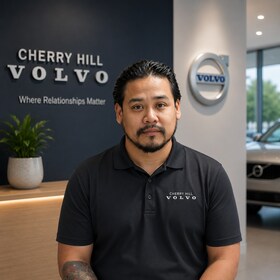 Staff member Marvin Hernandez from ID_139c98