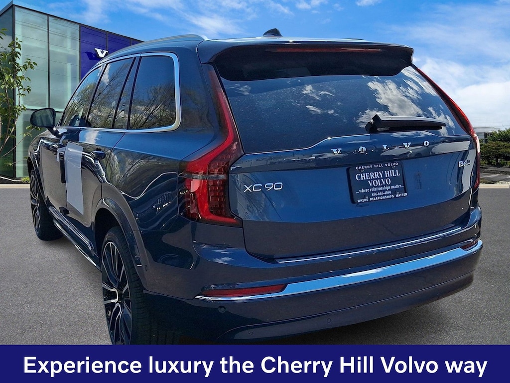 New 2026 Volvo XC90 B6 Plus 7-Seater SUV