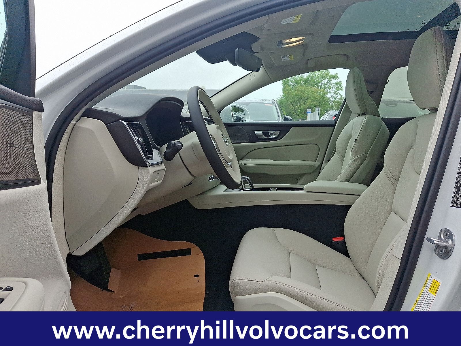 2026 Volvo V60 Cross Country Plus - Photo 14