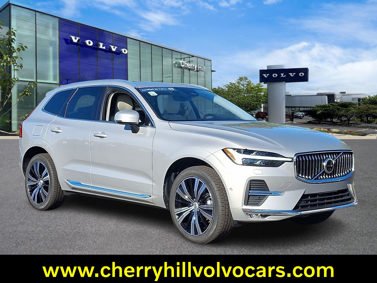 2023 Volvo XC60 SUV 