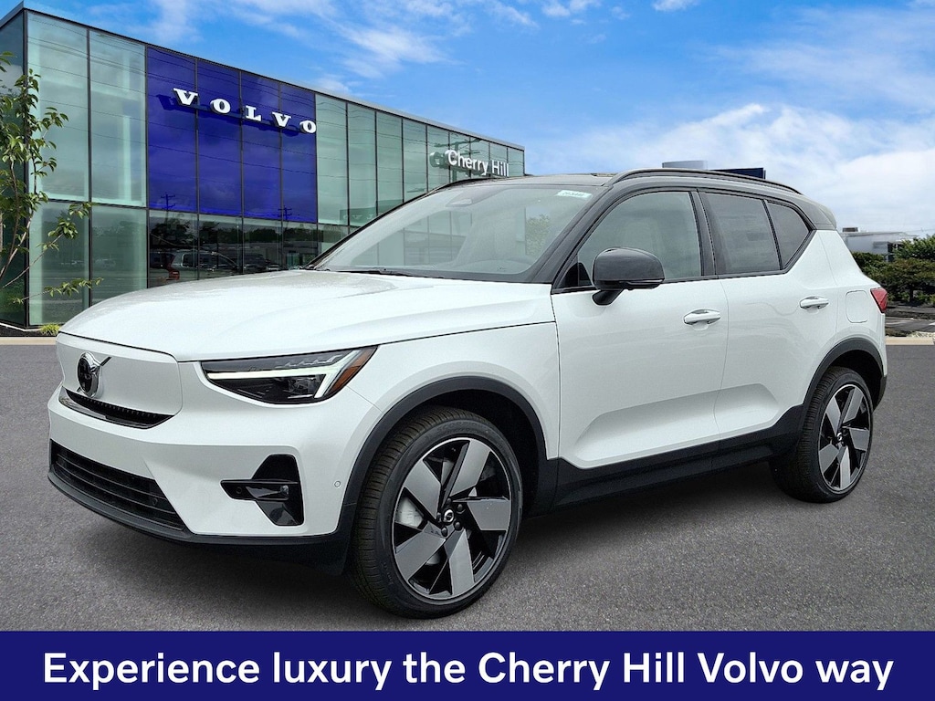 New 2026 Volvo EX40 Single Motor Extended Range Plus SUV