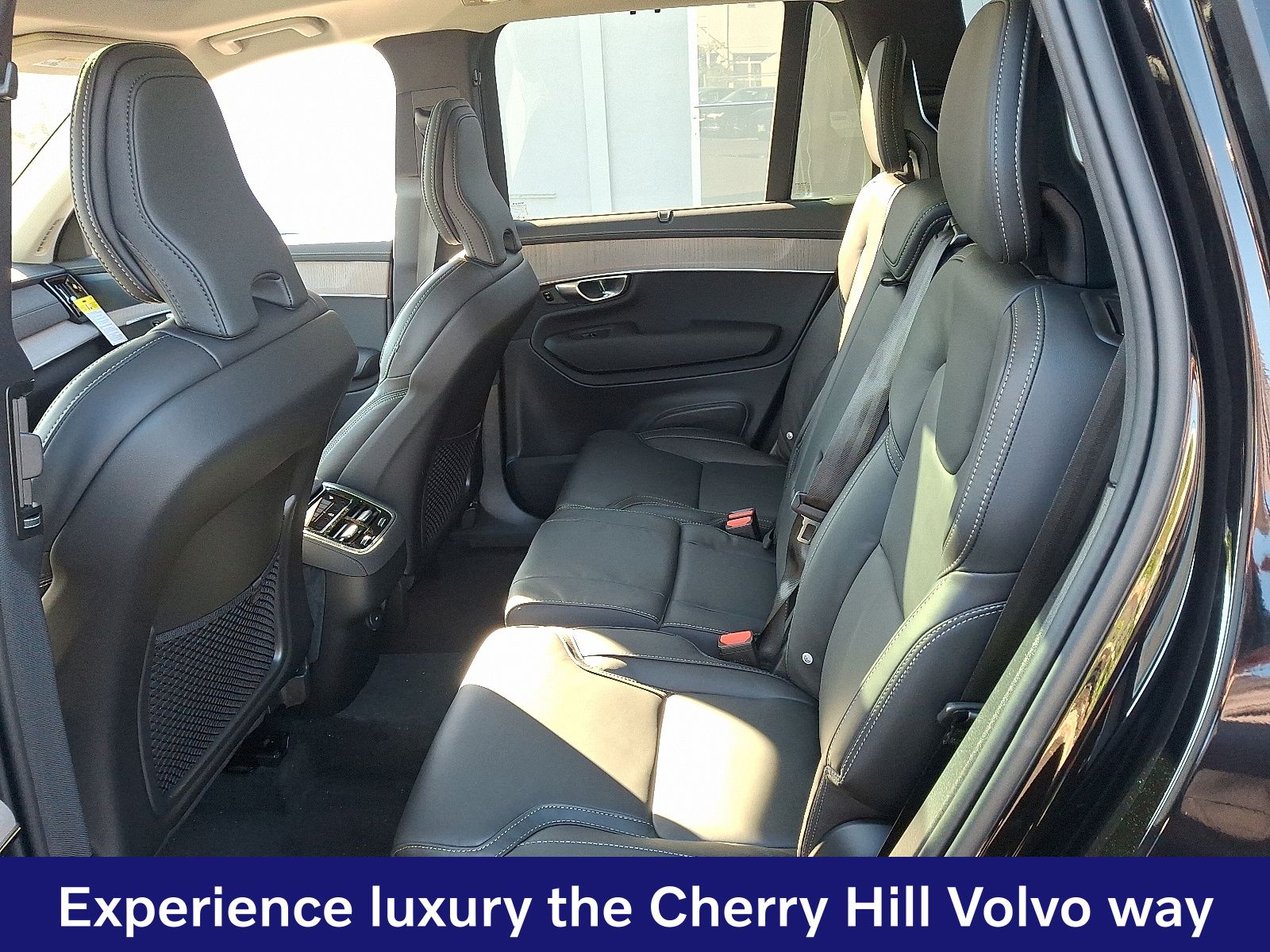 2026 Volvo XC90 Ultra - Photo 11