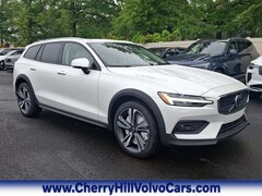 2026 Volvo V60 Cross Country B5 Plus Wagon All-Wheel Drive