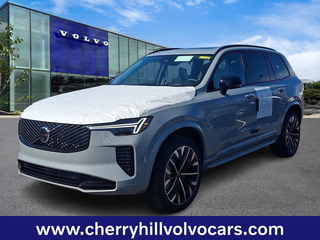 New 2026 Volvo XC90 plug-in hybrid T8 Ultra Dark Theme 6-Seater SUV