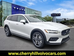 2026 Volvo V60 Cross Country B5 Plus Wagon AWD
