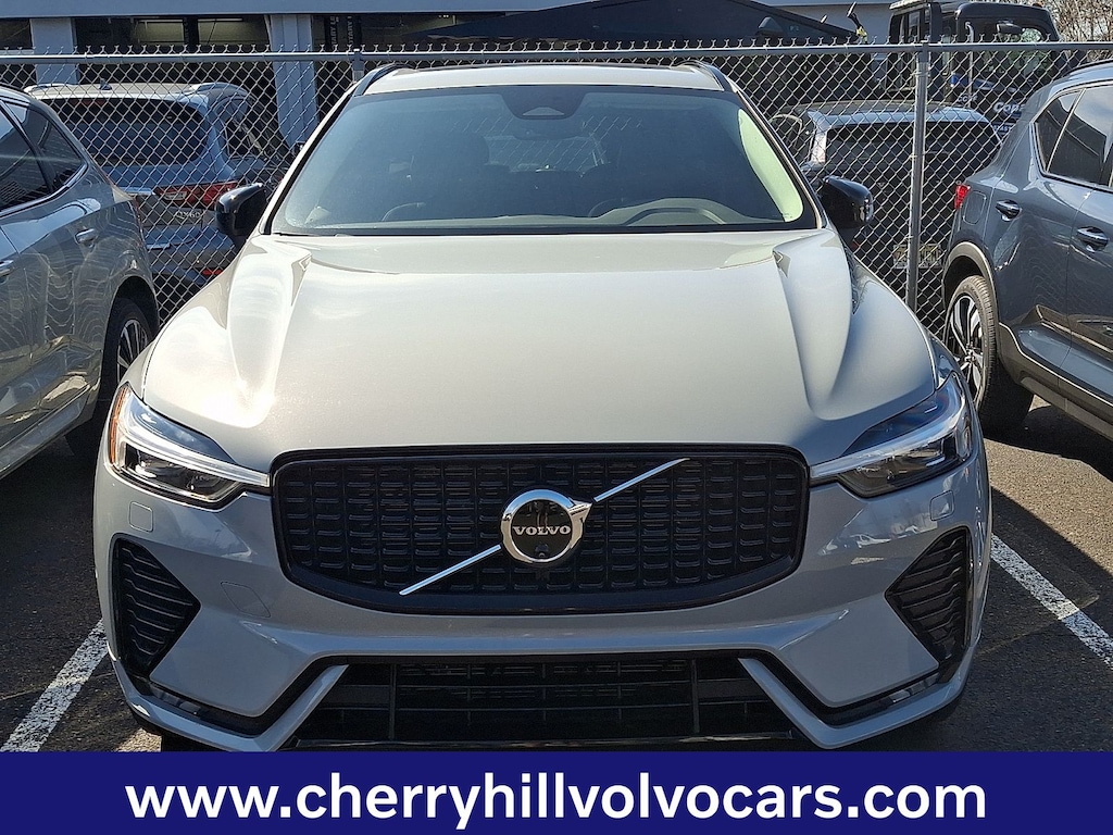 Certified 2025 Volvo XC60 B5 Plus SUV