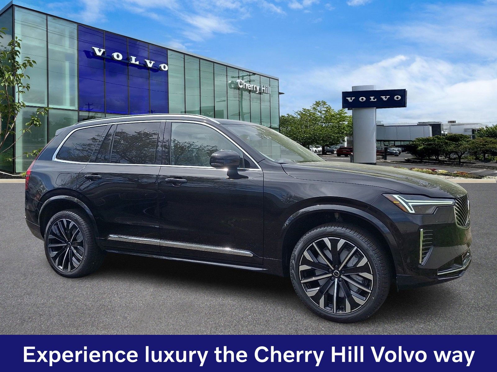 2026 Volvo XC90 B5 Core Bright 4WD's photo