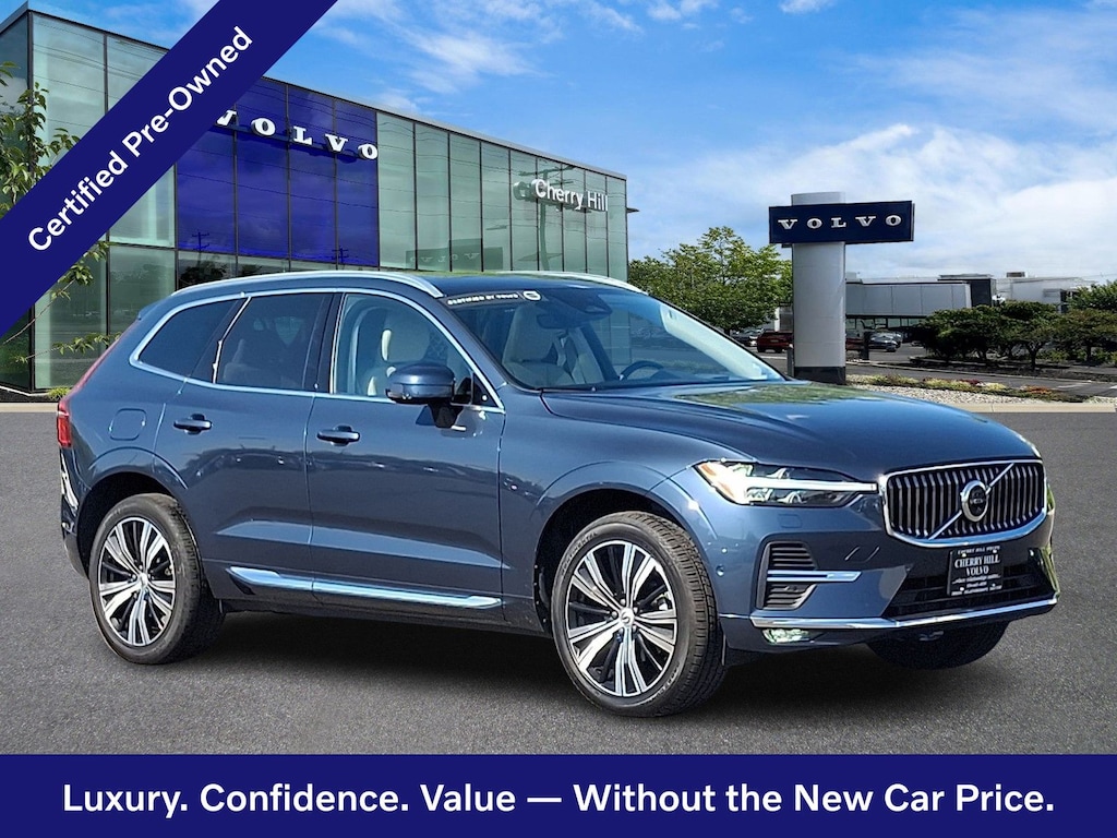 Certified 2023 Volvo XC60 B5 Ultimate Bright Theme SUV