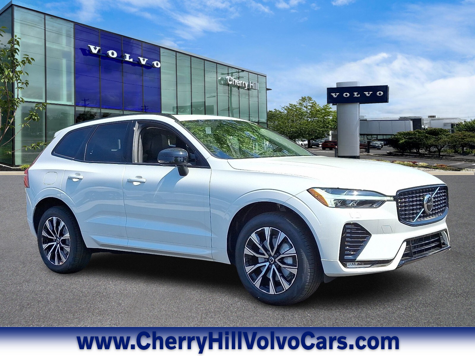 2025 Volvo XC60 SUV 