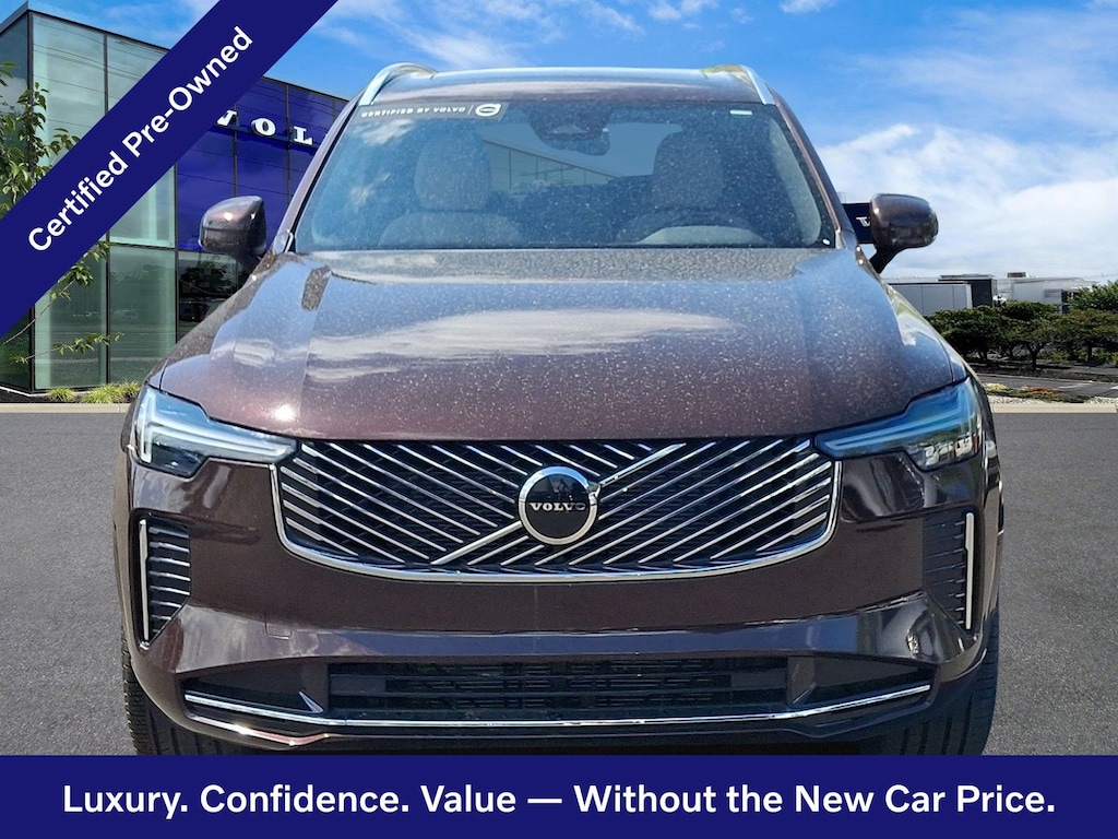 Certified 2025 Volvo XC90 B5 Core SUV
