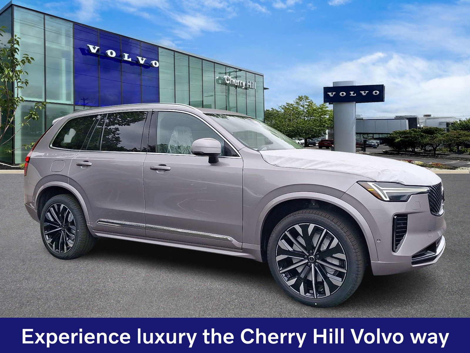 2026 Volvo XC90 Plug-In Hybrid