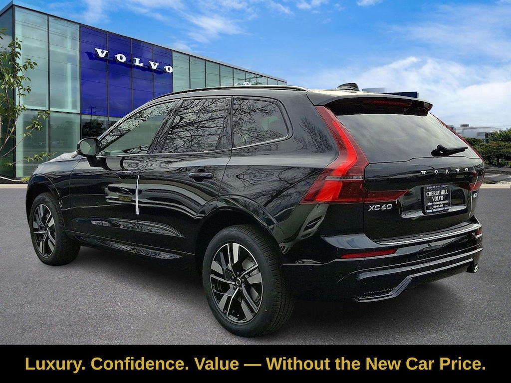 New 2026 Volvo XC60 B5 Plus SUV