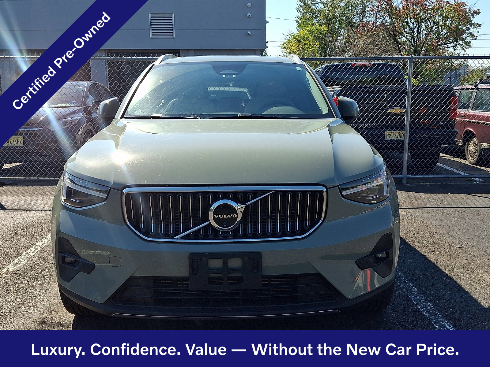Certified 2024 Volvo XC40 B5 Plus Bright Theme SUV