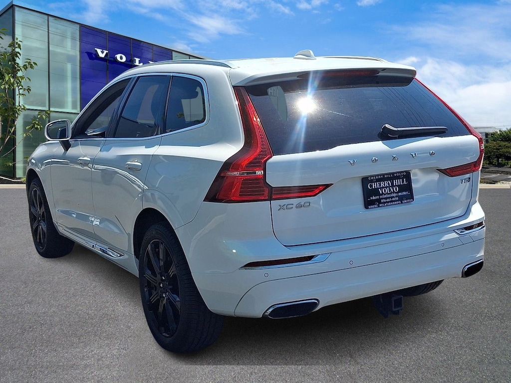 Used 2021 Volvo XC60 T5 Inscription SUV