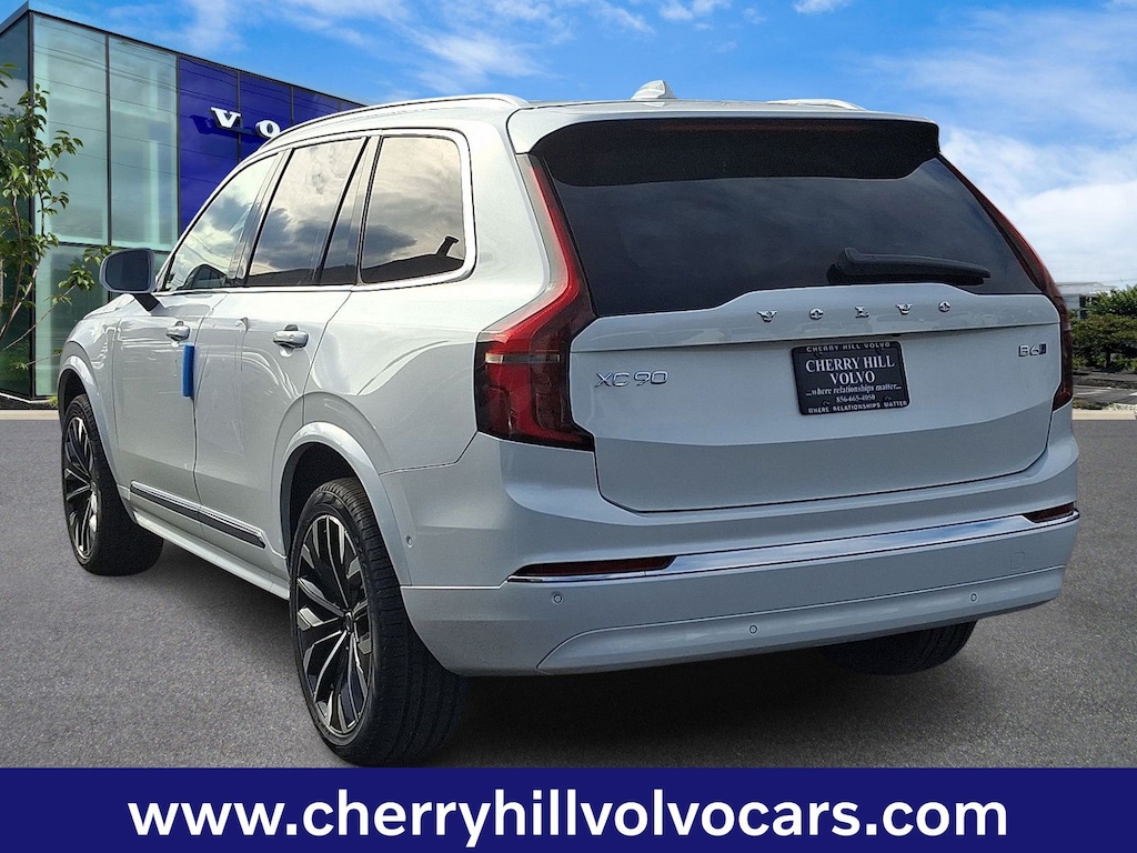 New 2026 Volvo XC90 B6 Ultra 7-Seater SUV