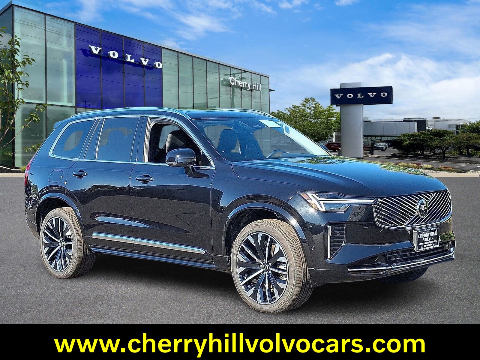2025 Volvo XC90 SUV 