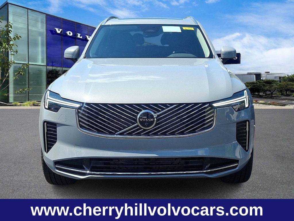 New 2026 Volvo XC90 B6 Plus 7-Seater SUV