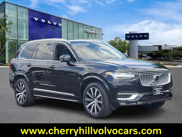 2024 Volvo XC90 B5 Plus SUV