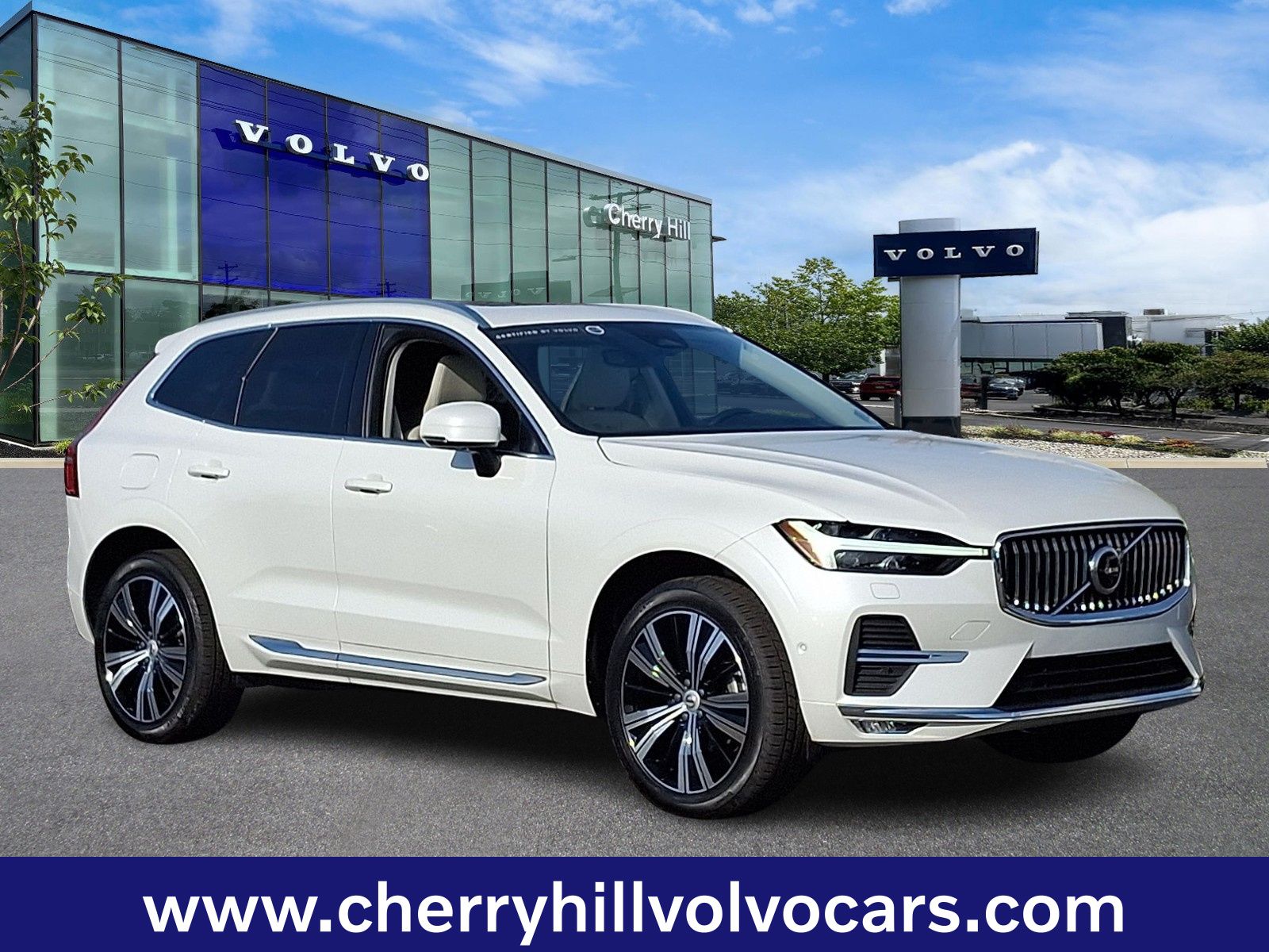 2023 Volvo XC60 SUV 