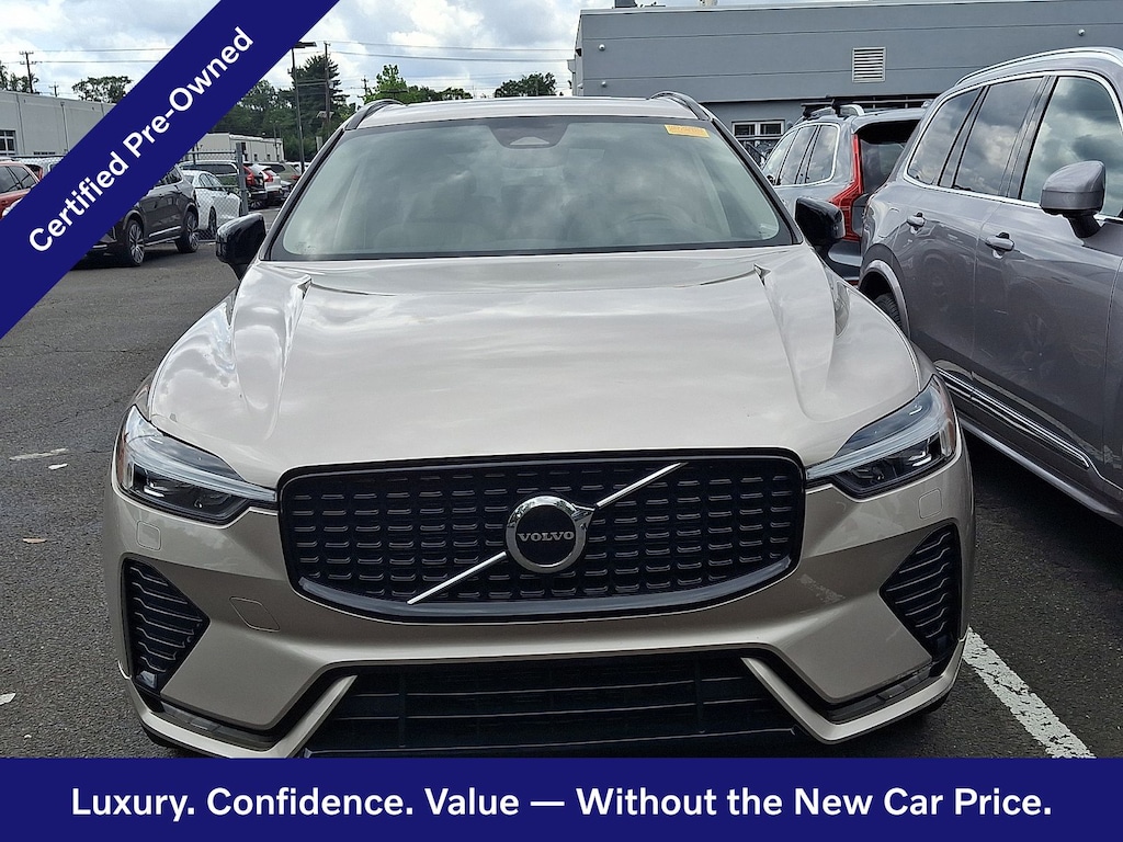 Certified 2024 Volvo XC60 B5 Core SUV