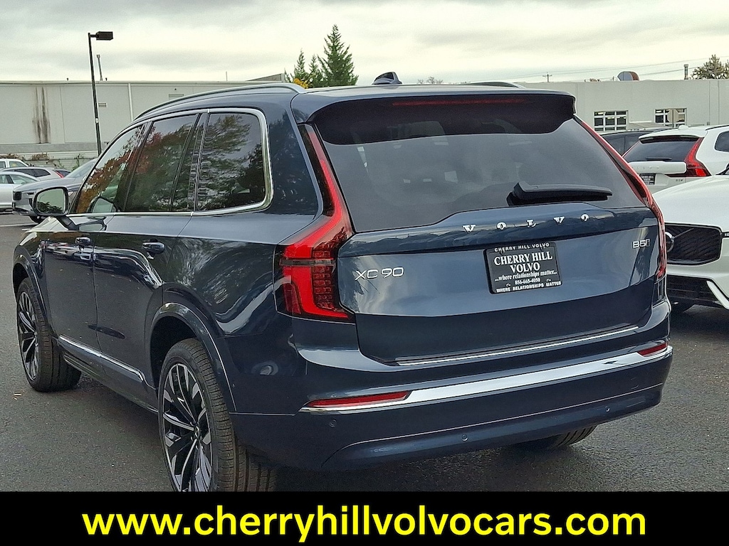 New 2026 Volvo XC90 B5 Ultra 6-Seater SUV