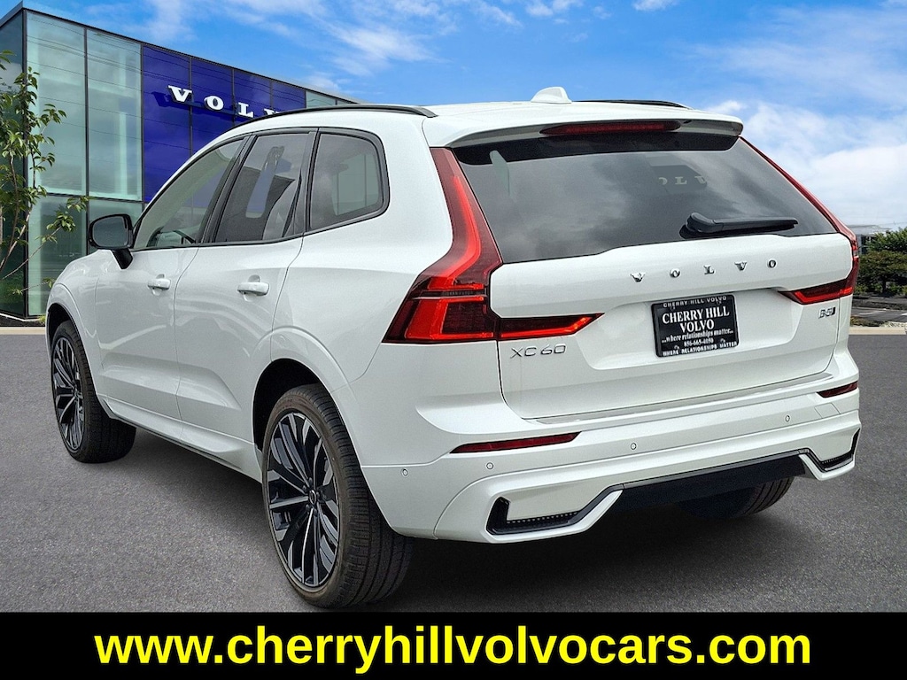 New 2026 Volvo XC60 B5 Ultra SUV