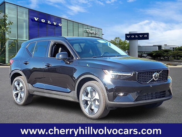 2026 Volvo XC40 B5 Plus SUV AWD