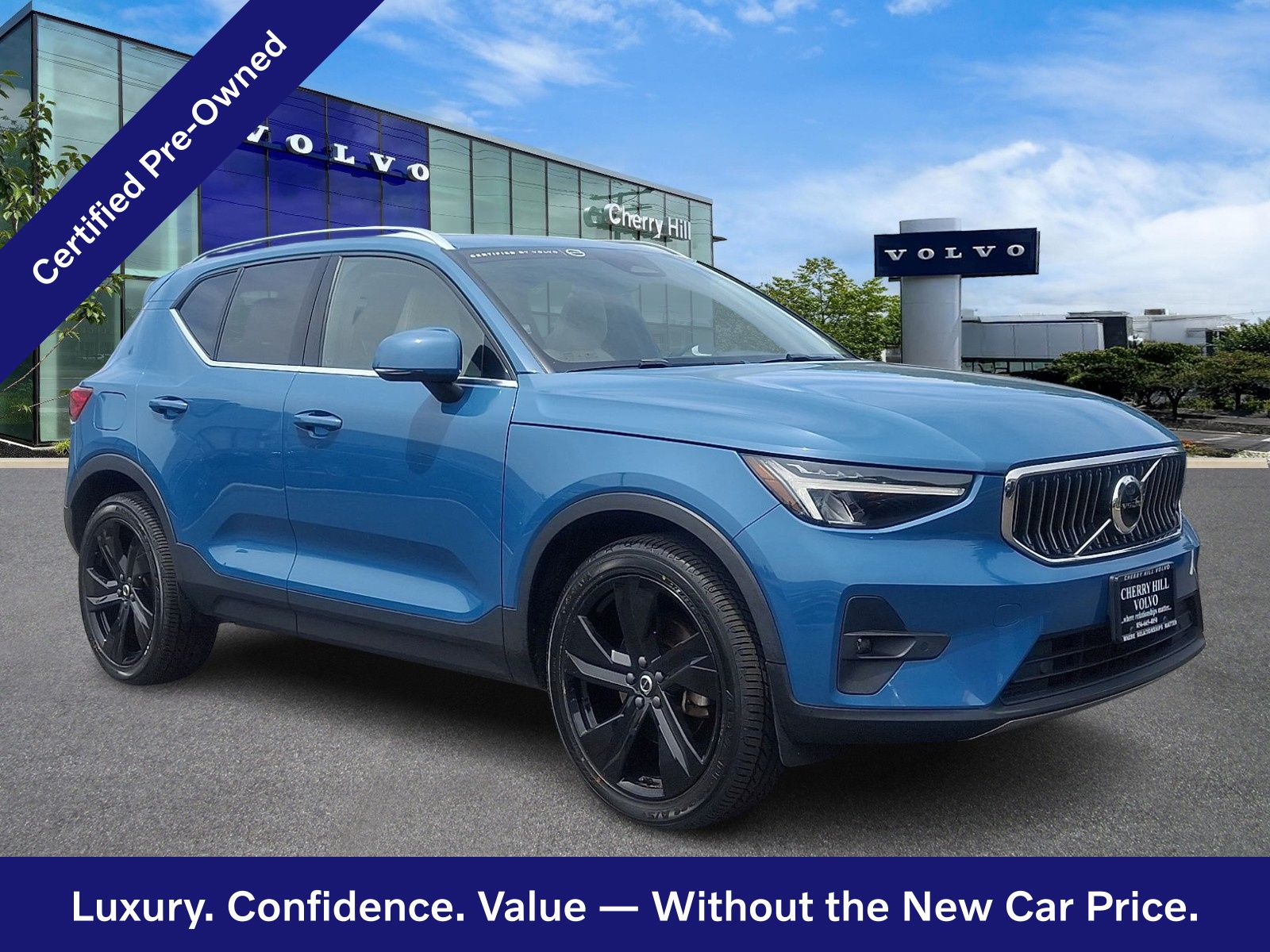 2023 Volvo XC40