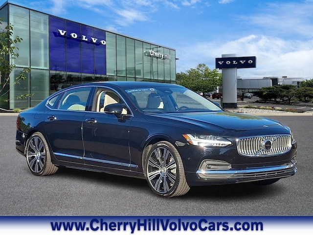 2022 Volvo S90 B6 Inscription Sedan