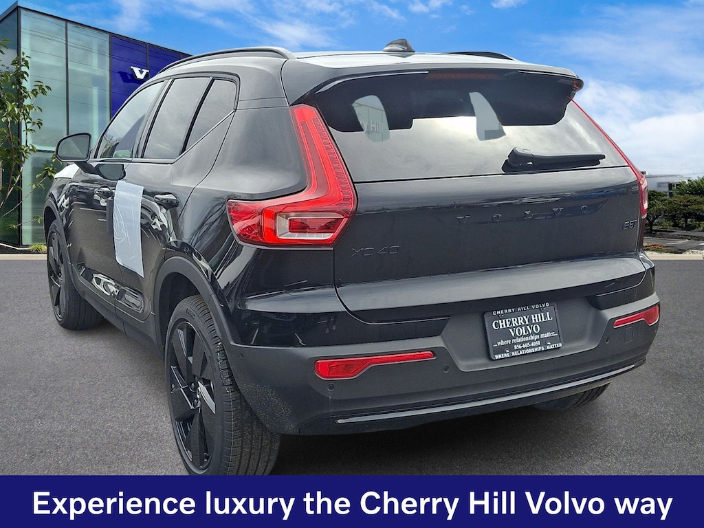 New 2026 Volvo XC40 B5 Ultra Black Edition SUV
