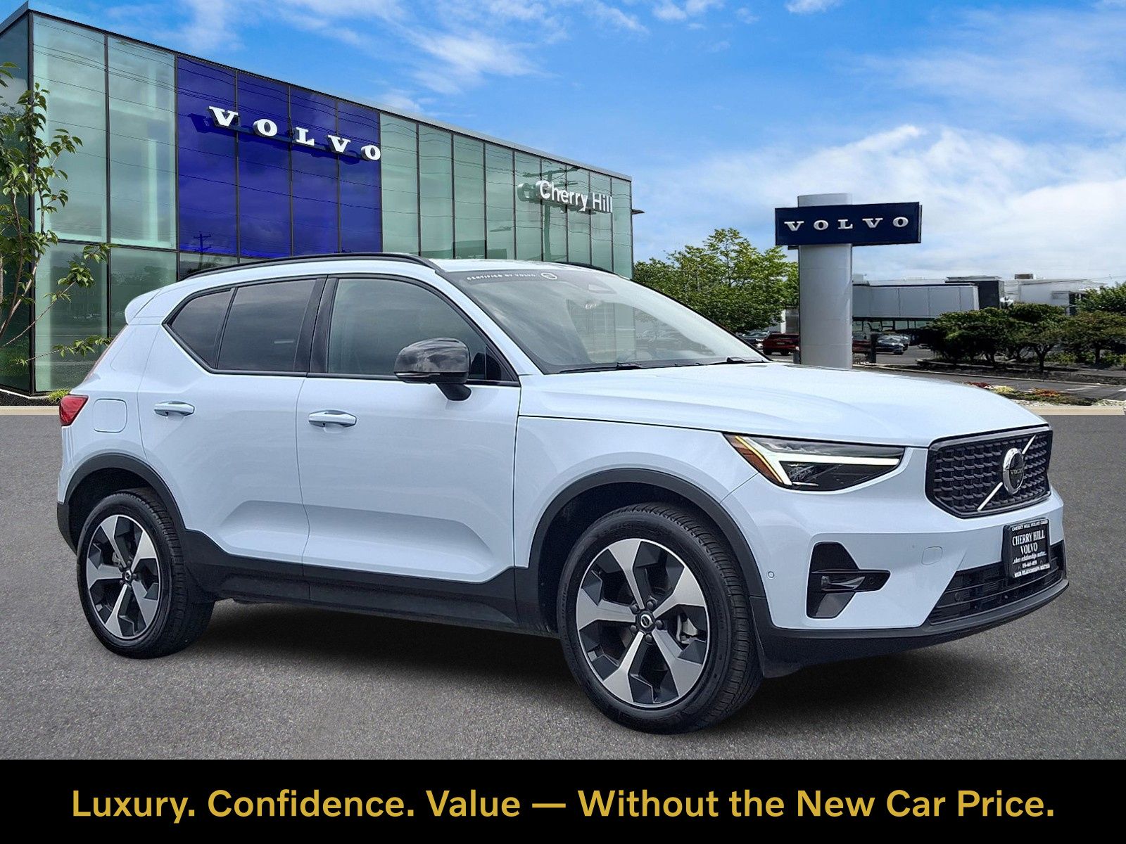 2026 Volvo XC40