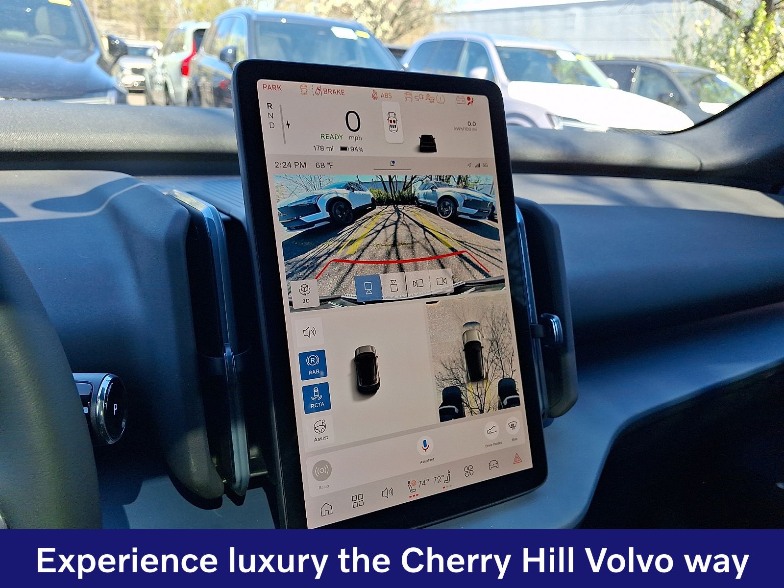 2026 Volvo EX30 Ultra - Photo 15