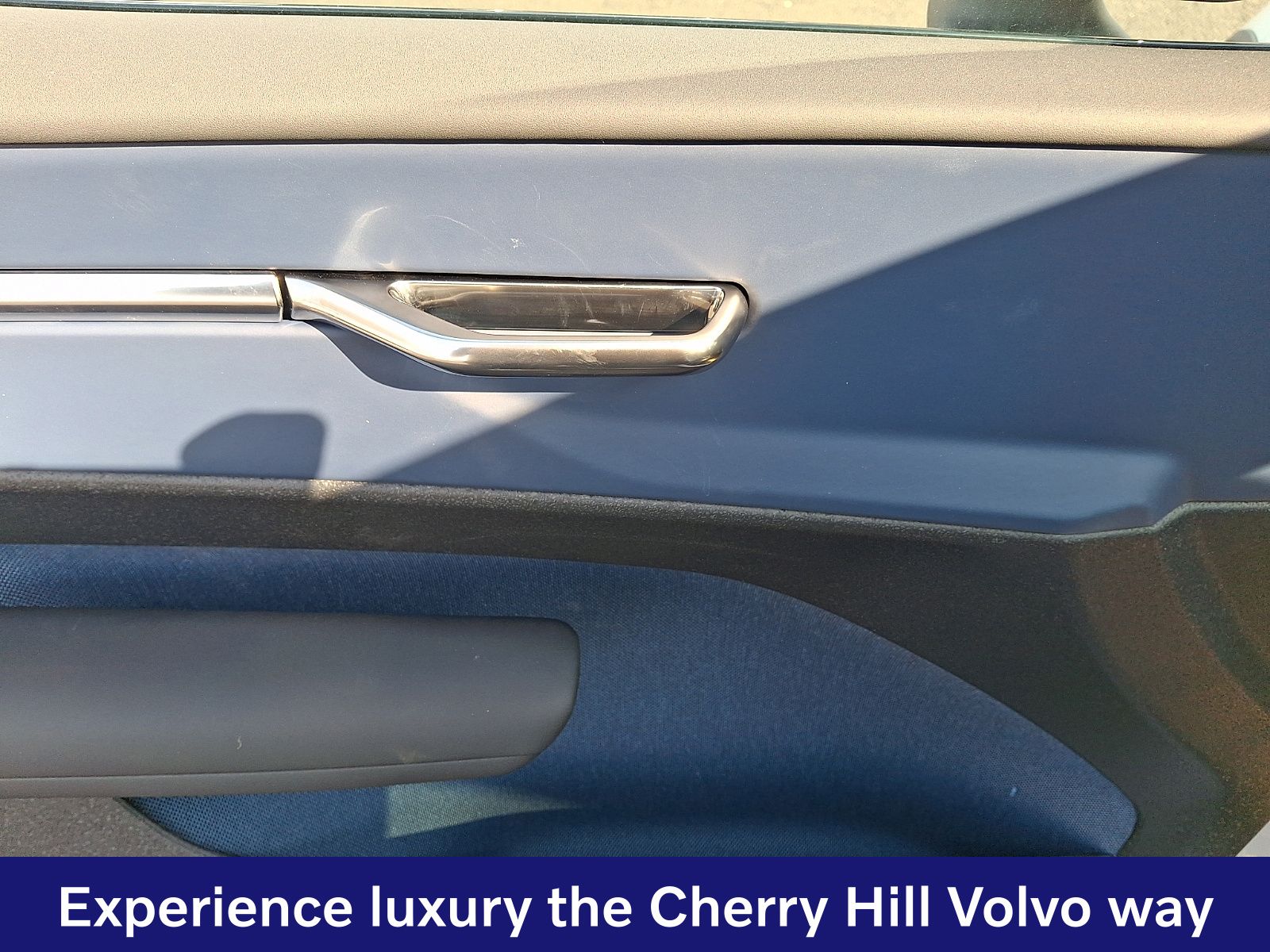 2026 Volvo EX30 Ultra - Photo 9