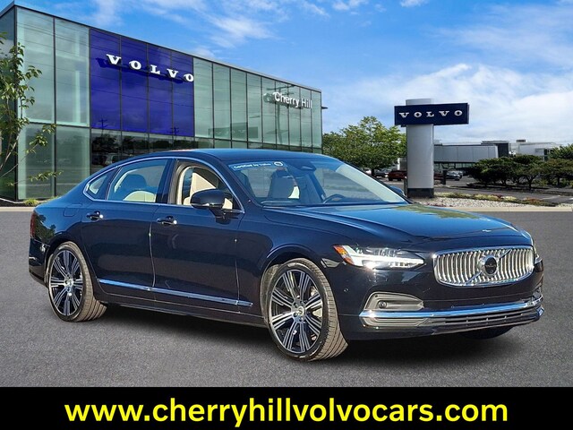 2022 Volvo S90 B6 Inscription Sedan