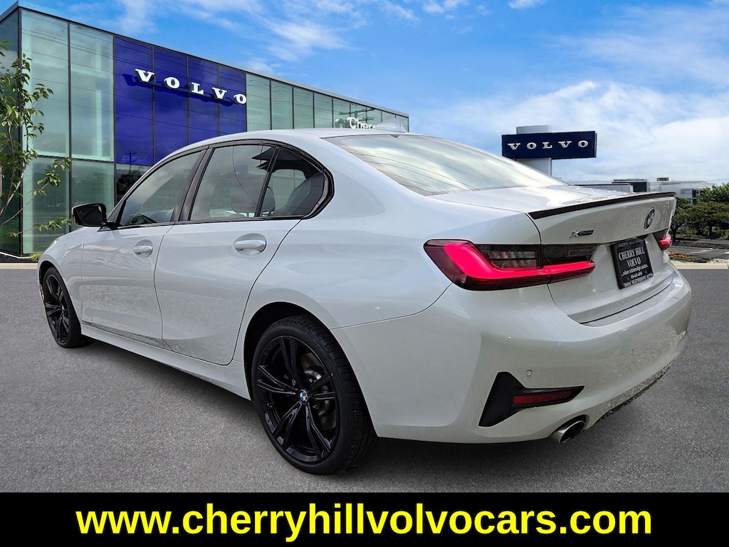 Used 2022 BMW 3 Series 330i xDrive Sedan