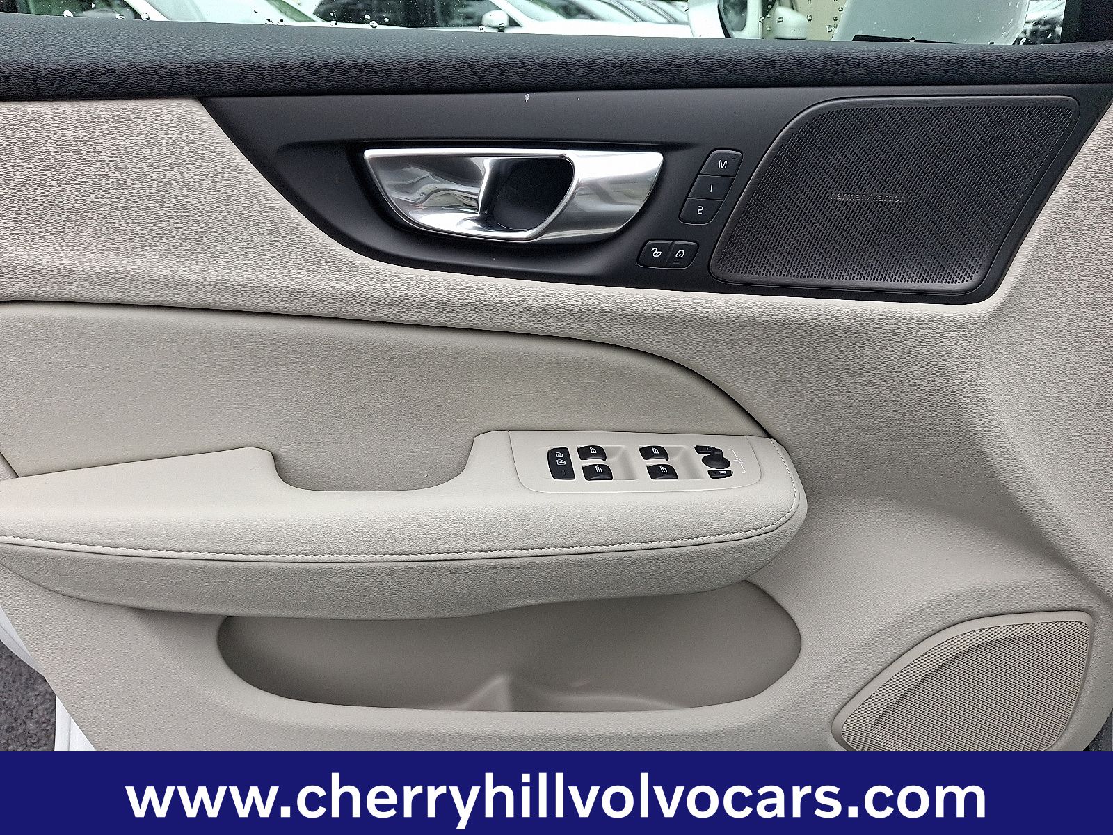 2026 Volvo V60 Cross Country Plus - Photo 13