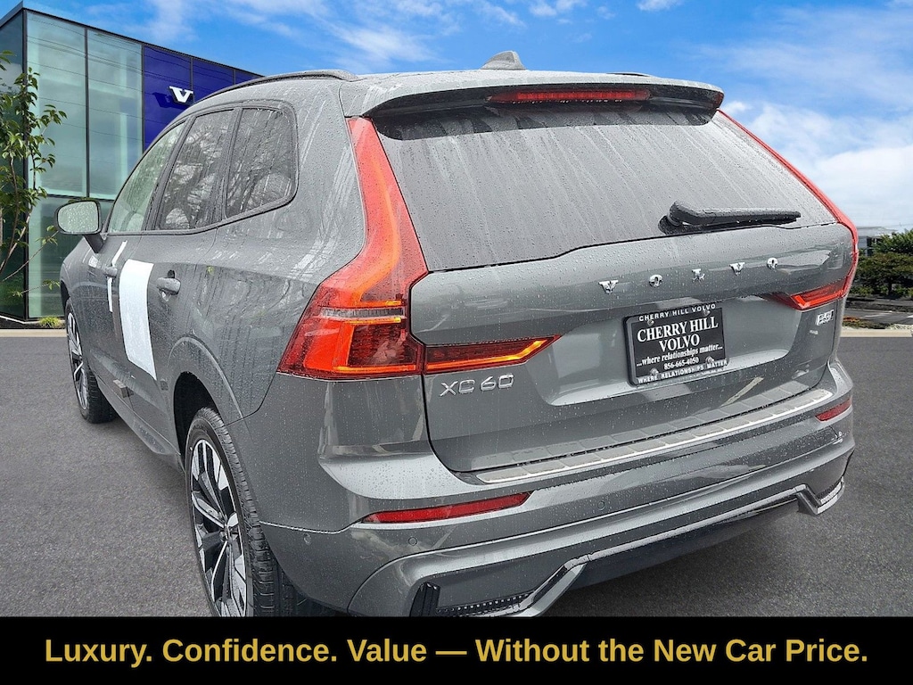 New 2026 Volvo XC60 B5 Plus SUV