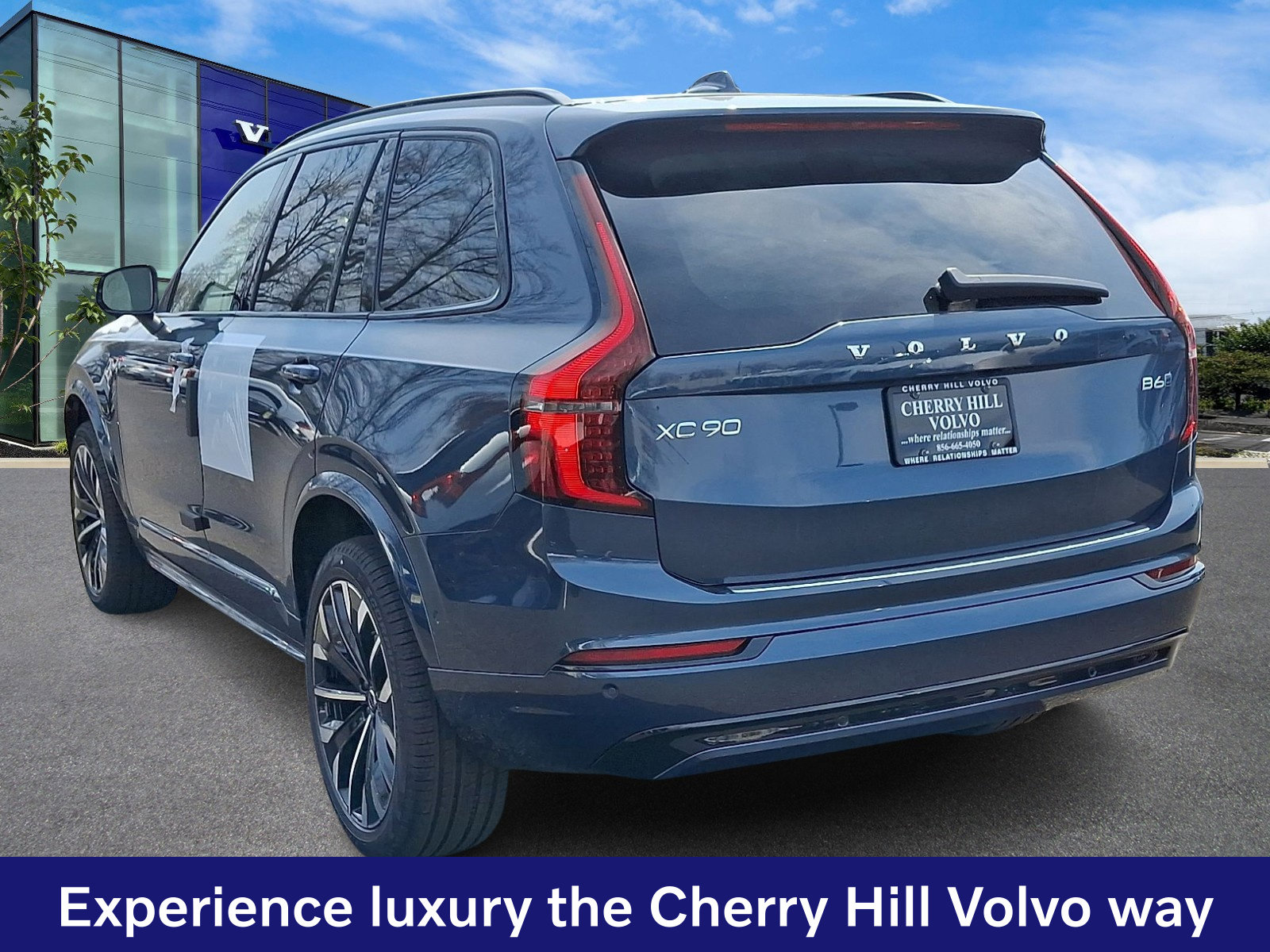 New 2026 Volvo XC90 B6 Ultra Dark Theme 7-Seater SUV
