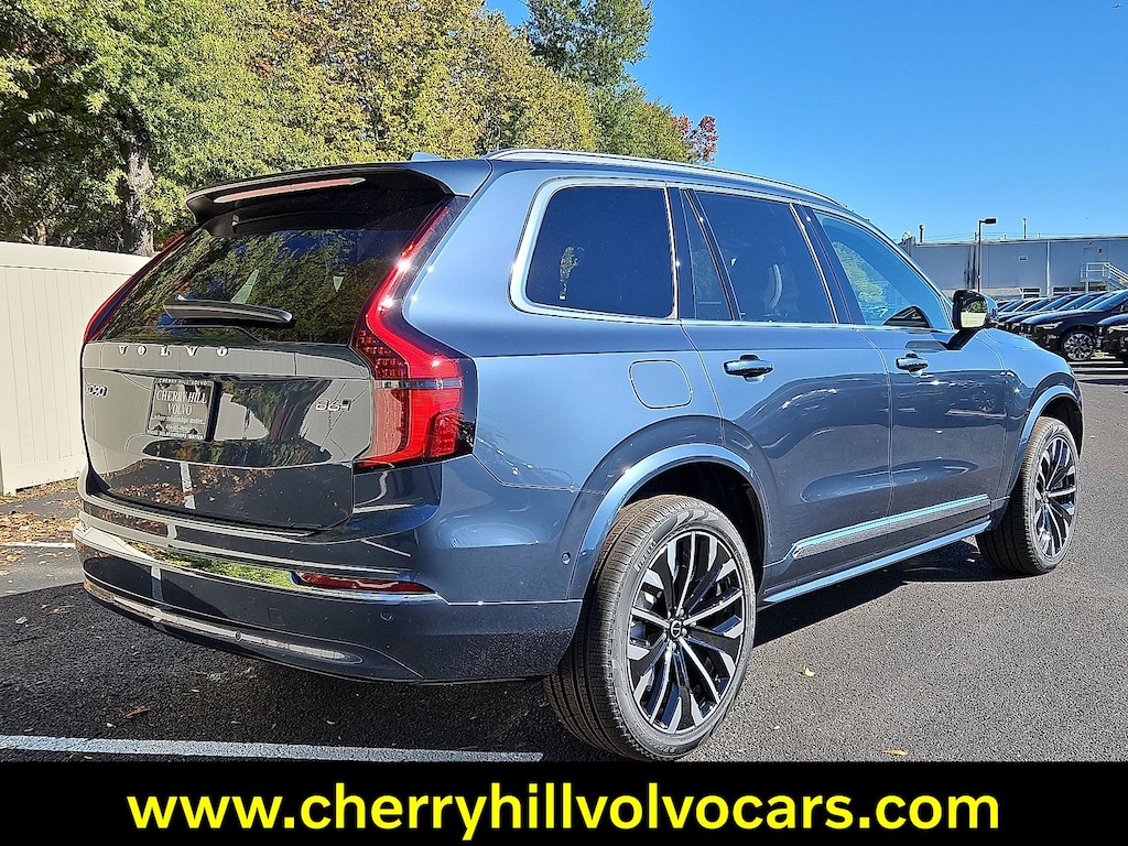 New 2026 Volvo XC90 B6 Plus 7-Seater SUV