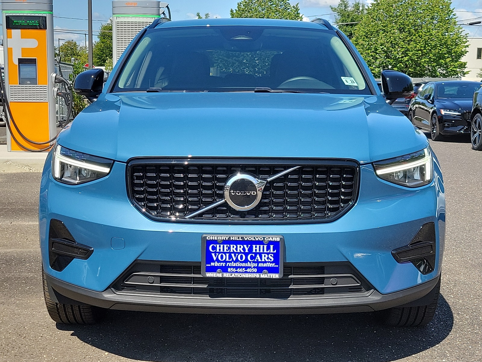 Used 2024 Volvo XC40 Core with VIN YV4L12UK0R2207116 for sale in Cherry Hill, NJ