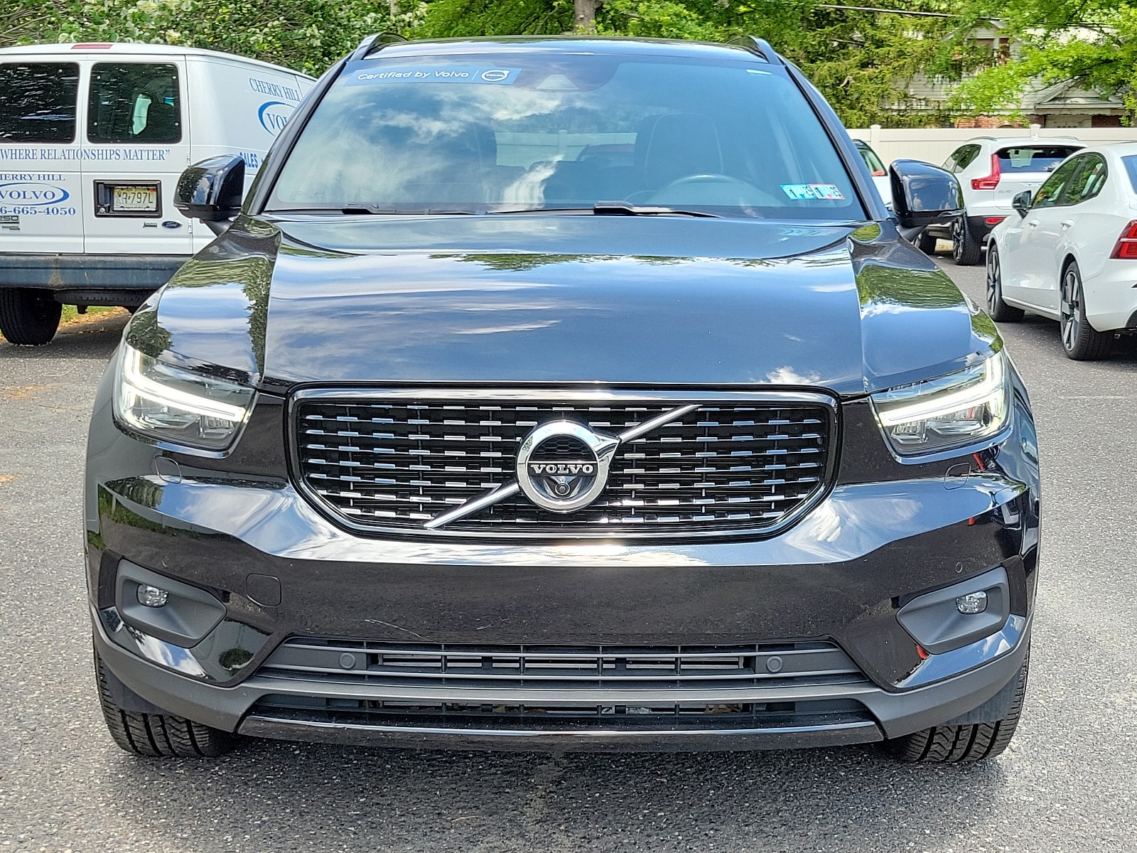 Certified 2021 Volvo XC40 R-Design with VIN YV4162UM0M2569286 for sale in Cherry Hill, NJ