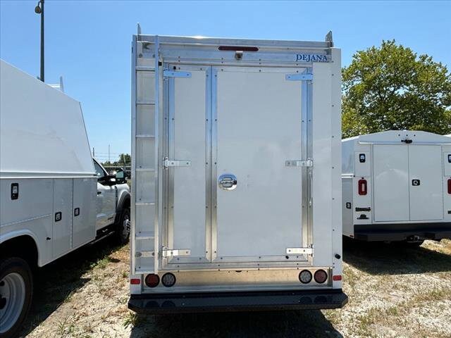 2024 Ford E-350 Base photo 3