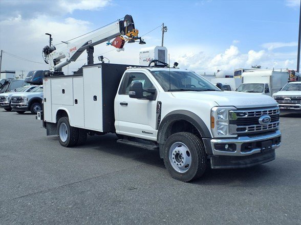 2025 Ford F-600 Super Duty Chassis Cab