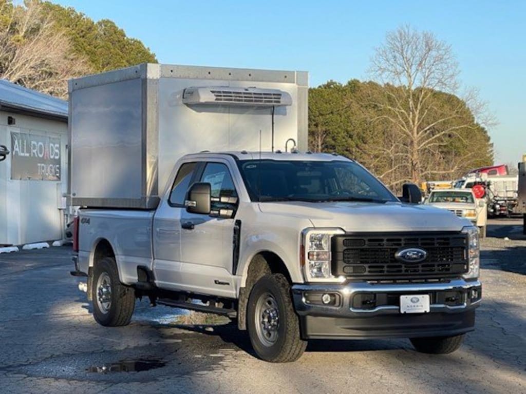 New 2025 Ford F-350 XL Truck Super Cab