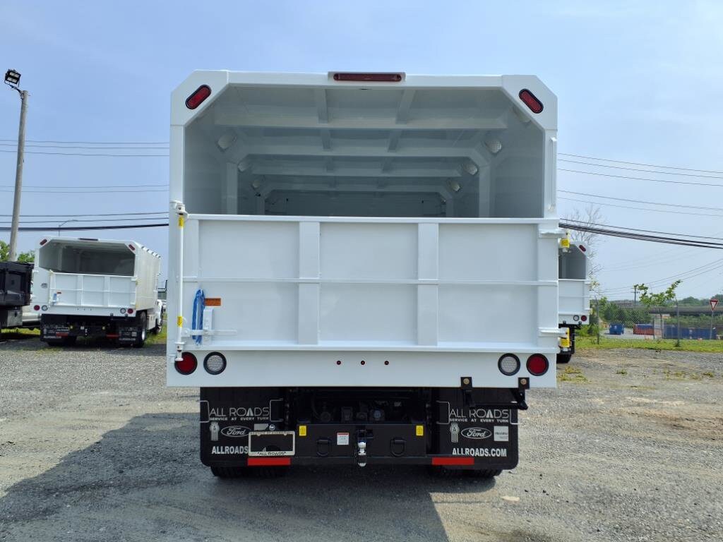 2026 Ford F-750 Base photo 4