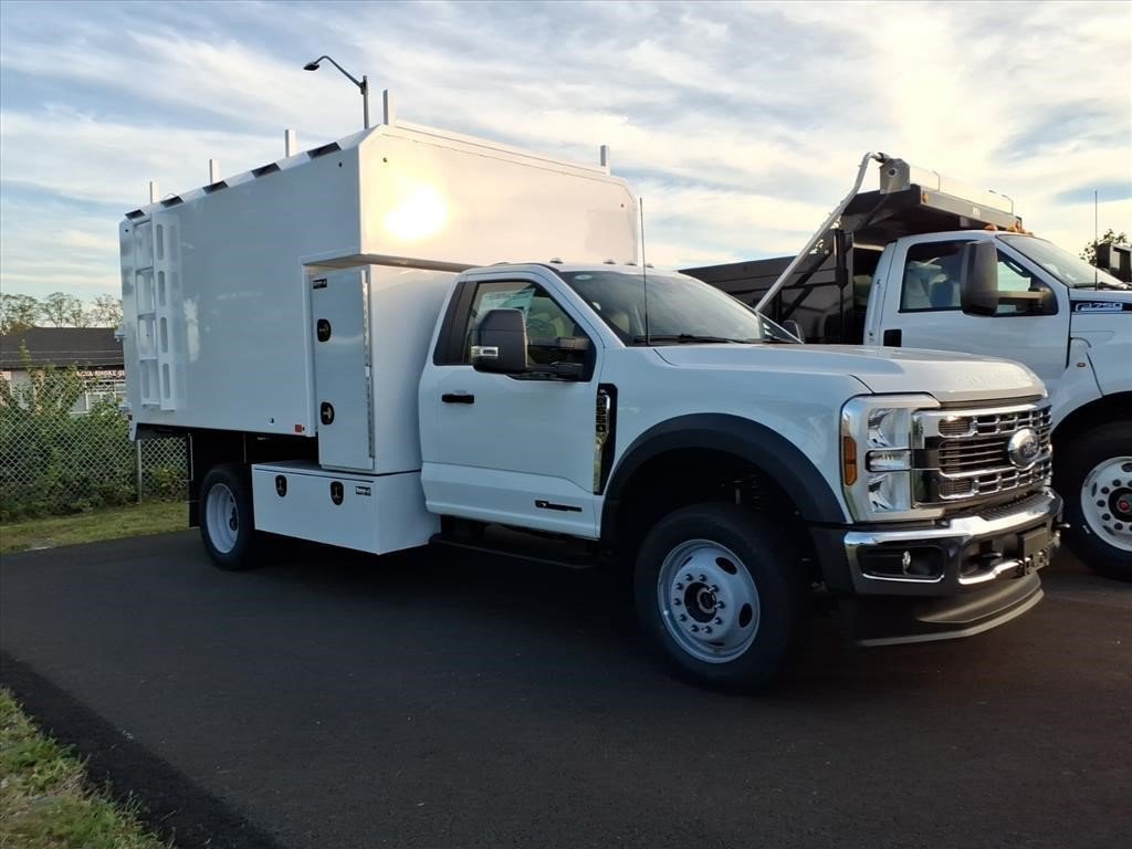  Ford F-550 Chassis