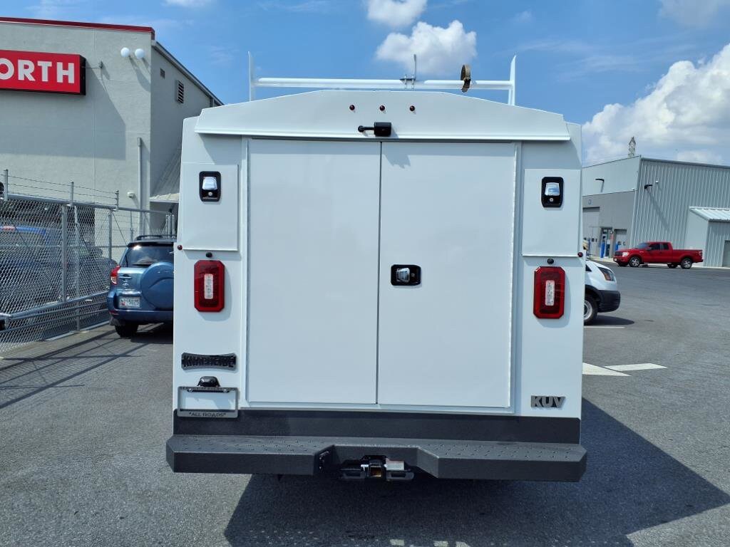 2025 Ford Transit photo 4