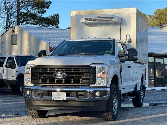 2025 Ford F-350 Super Duty XL - Photo 6