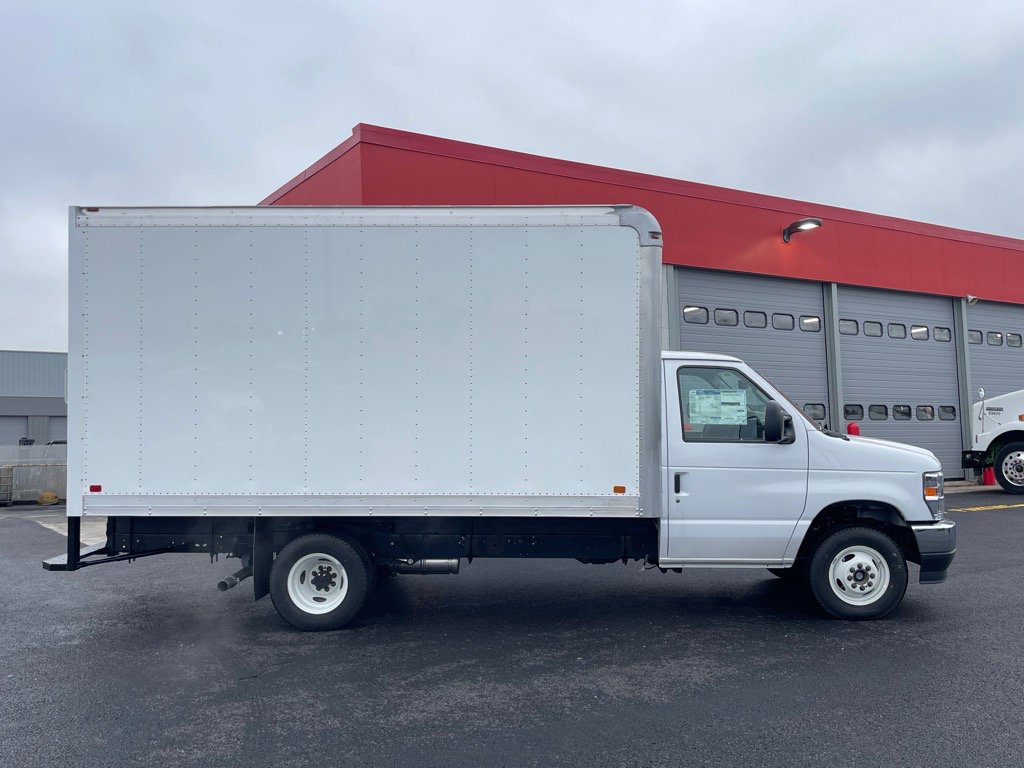 2024 Ford E-350 Base photo 2