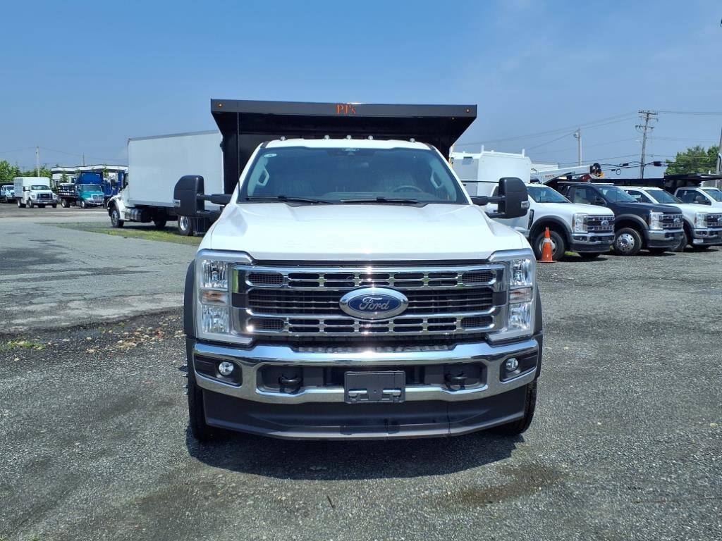 2025 Ford F-450 Super Duty Chassis Cab XL - Photo 9